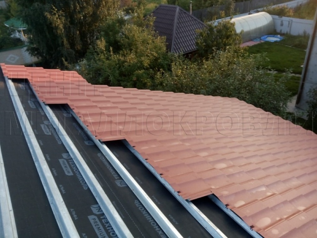 Металлочерепица Геркулес 8004 терракотовый Стальной Бархат от Центра Металлокровли в Калуге