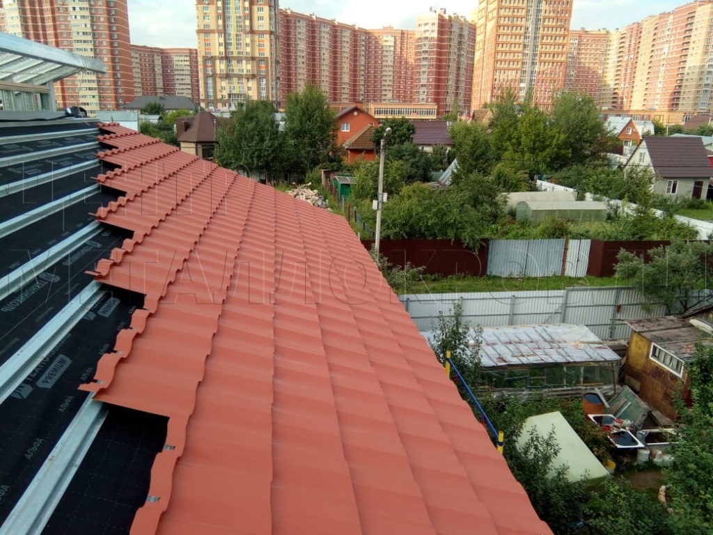 Металлочерепица Геркулес 8004 терракотовый Стальной Бархат от Центра Металокровли в Калуге
